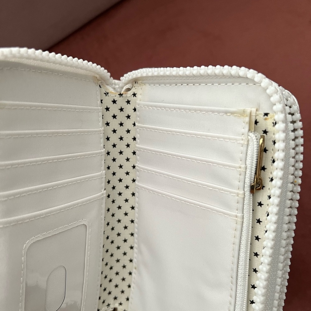 3/$18 White Quilted Faux Patent Leather Wallet with Wrist Strap - Picture 6 of 7